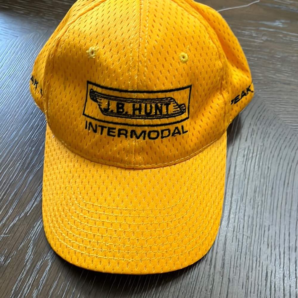 OC yellow/gold J B Hunt Intermodal baseball cap